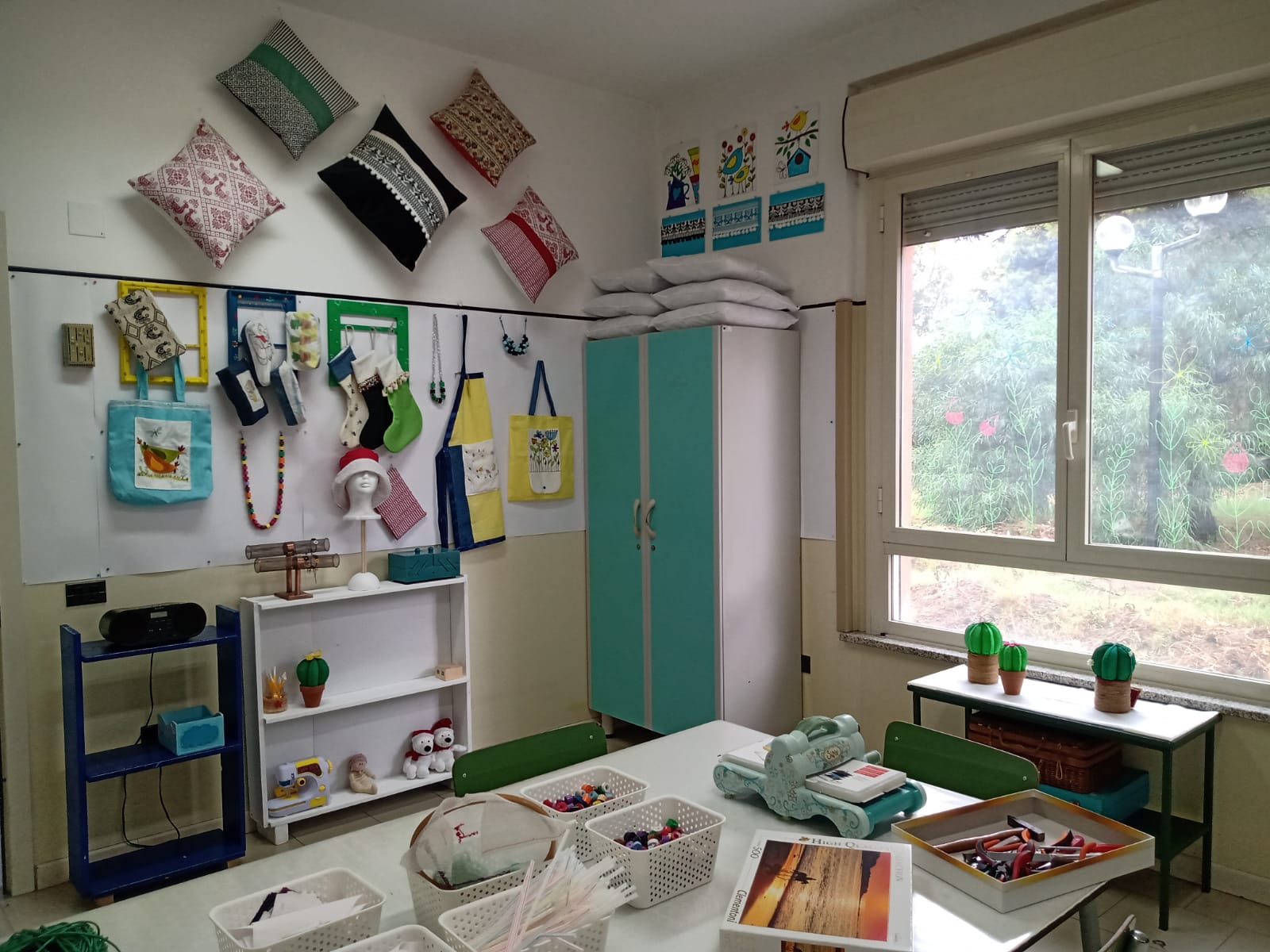 Attività creativa nei laboratori del Centro Diurno SAÌA